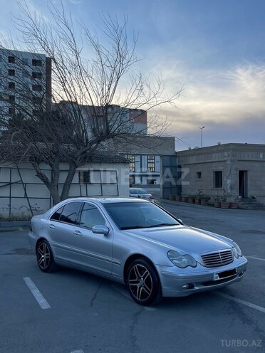 Mercedes C 240 2000, 125,998 km - 2.6 l - Sumqayıt