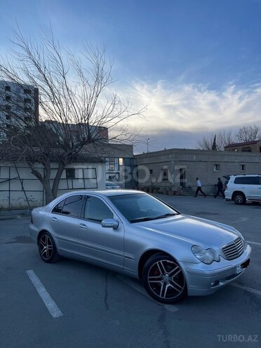 Mercedes C 240 2000, 125,998 km - 2.6 l - Sumqayıt