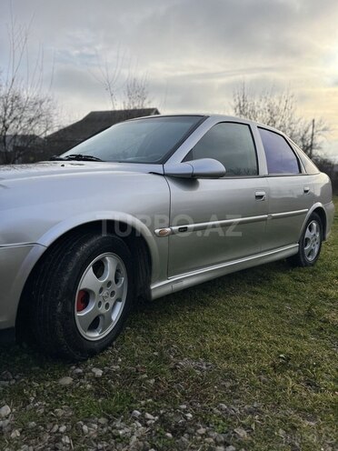 Opel Vectra 1999, 150,000 km - 1.6 l - Bakı