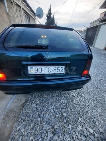 Mercedes C 220 1999, 412,580 km - 2.2 l - Bakı