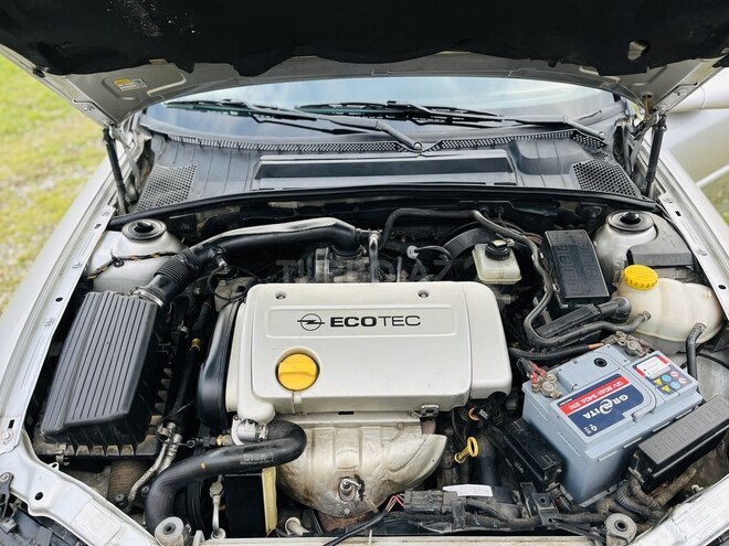 Opel Vectra 1999, 150,000 km - 1.6 l - Bakı