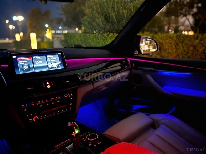 BMW X5-8