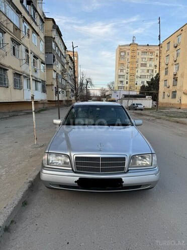 Mercedes C 200 1995, 318,000 km - 2.0 l - Sumqayıt