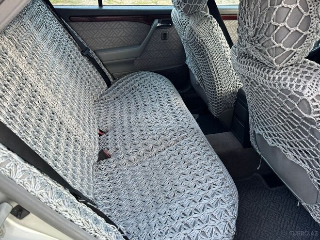 Mercedes C 200 1995, 318,000 km - 2.0 l - Sumqayıt