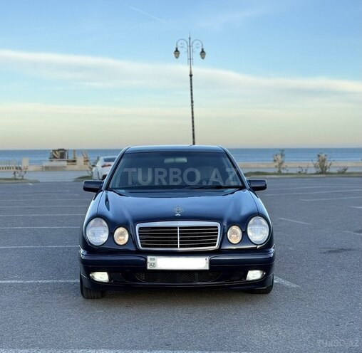 Mercedes E 240 1998, 323,000 km - 2.4 l - Sumqayıt