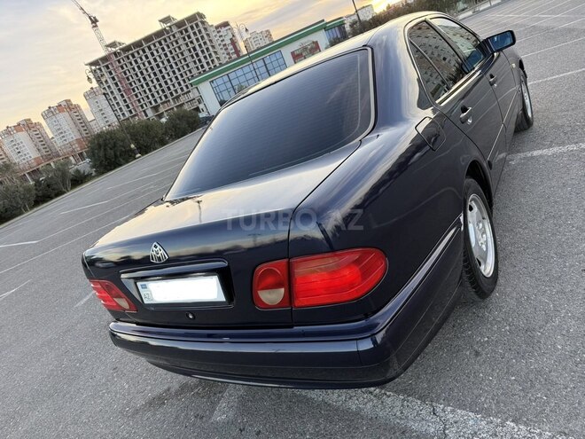 Mercedes E 240 1998, 323,000 km - 2.4 l - Sumqayıt