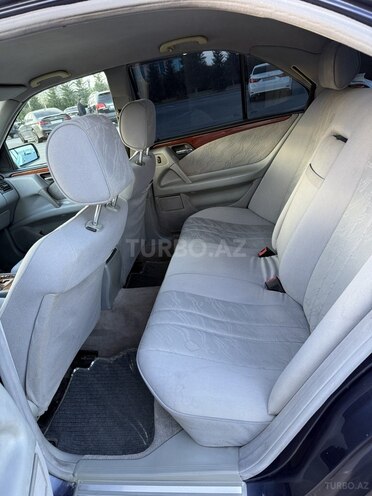 Mercedes E 240 1998, 323,000 km - 2.4 l - Sumqayıt