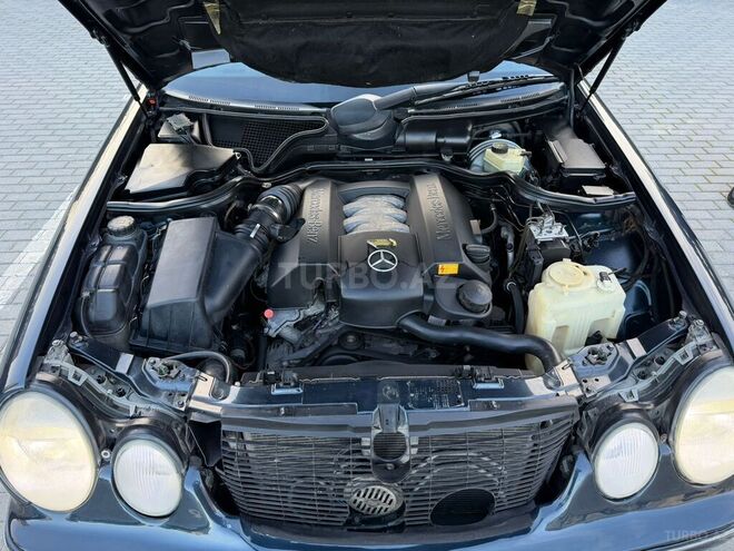 Mercedes E 240 2000, 310,000 km - 2.6 l - Bakı