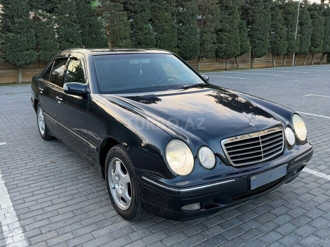 Mercedes E 240 2000, 310,000 km - 2.6 l - Bakı
