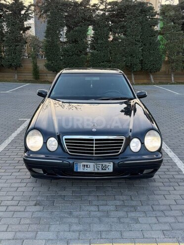 Mercedes E 240 2000, 310,000 km - 2.6 l - Bakı