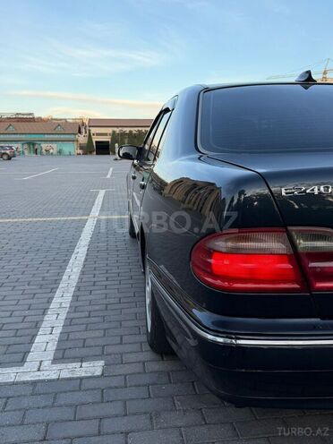 Mercedes E 240 2000, 310,000 km - 2.6 l - Bakı