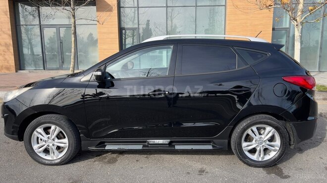 Hyundai ix35 2011, 215,200 km - 2.0 л - Bakı