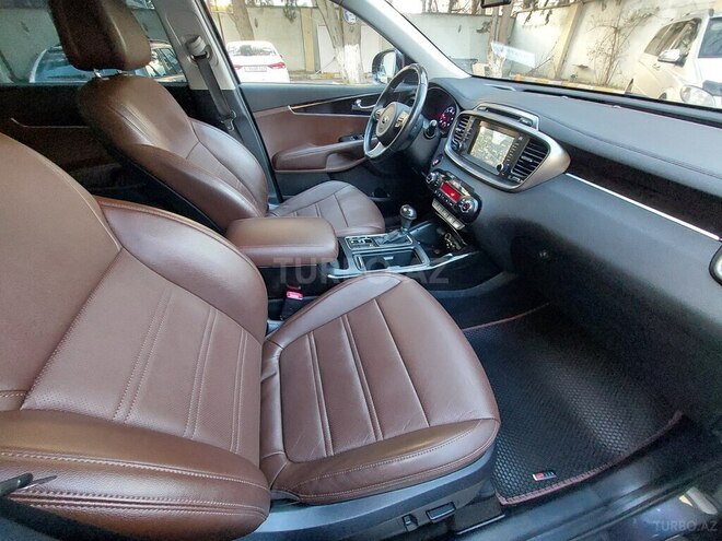 Kia Sorento 2016, 272,000 km - 2.2 l - Bakı
