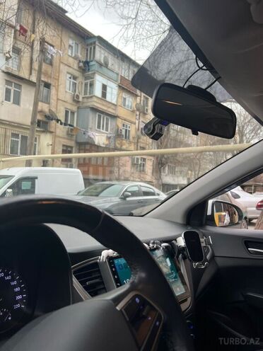 Hyundai Accent 2018, 216,000 km - 1.4 l - Bakı