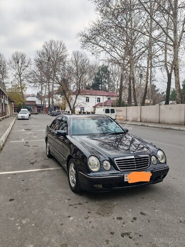 Mercedes E 240 2000, 284,742 km - 2.6 l - Ağdaş