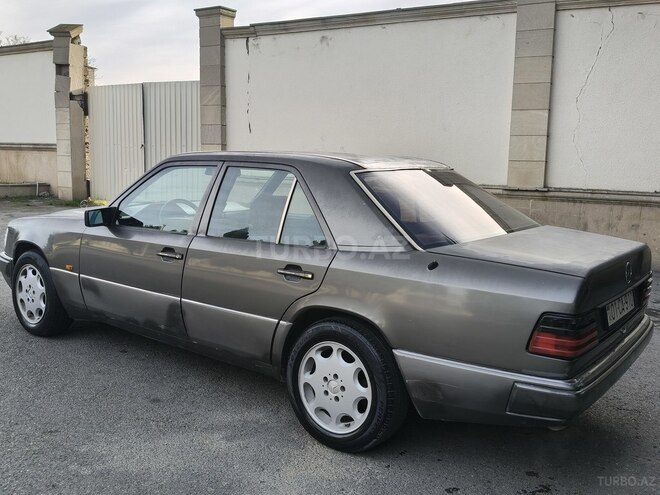Mercedes 200 E 1992, 401,000 km - 2.0 л - Bakı