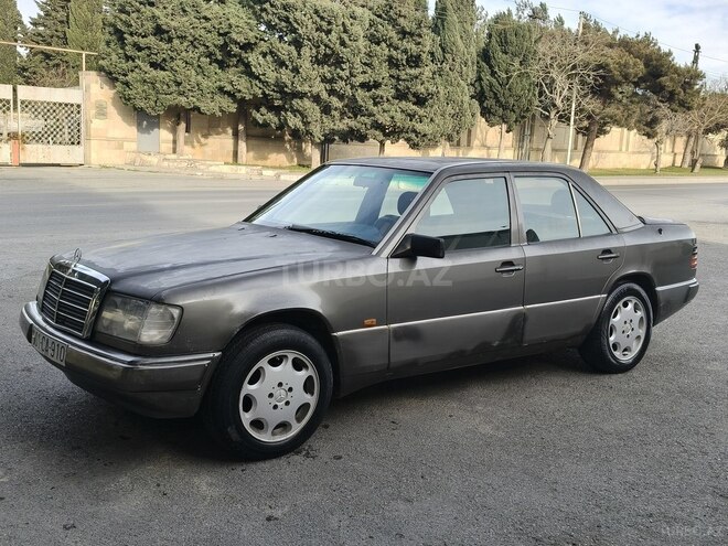 Mercedes 200 E 1992, 401,000 km - 2.0 л - Bakı