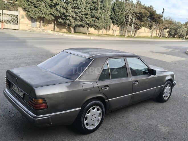 Mercedes 200 E 1992, 401,000 km - 2.0 л - Bakı