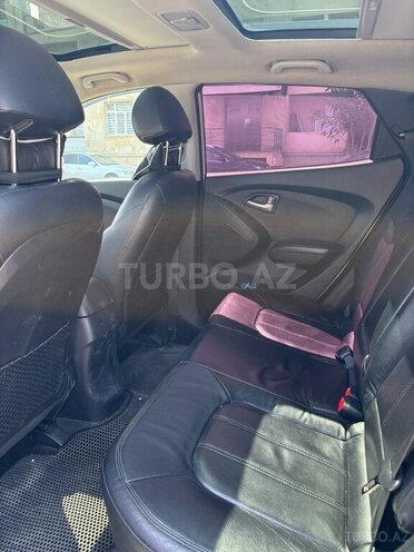 Hyundai Tucson 2009, 228,000 km - 2.0 l - Bakı