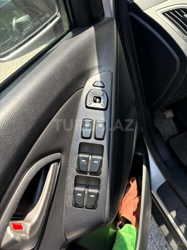 Hyundai Tucson 2009, 228,000 km - 2.0 l - Bakı