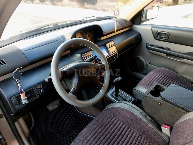 Nissan X-Trail 2003, 270,000 km - 2.0 l - Naxçıvan