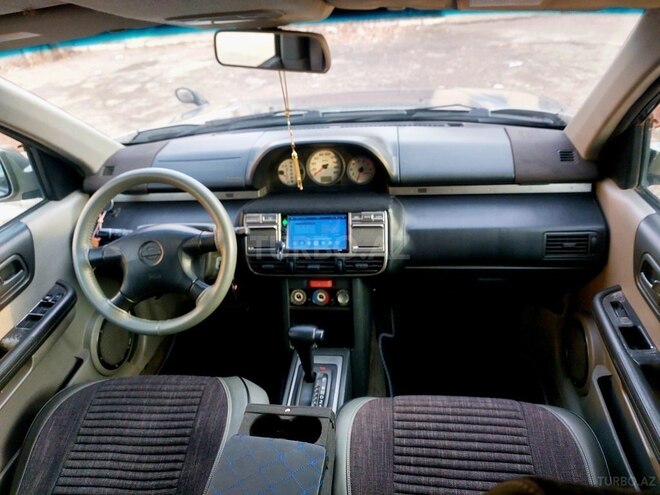 Nissan X-Trail 2003, 270,000 km - 2.0 l - Naxçıvan