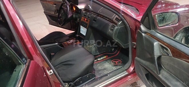 Mercedes E 220 1998, 111,111 km - 2.2 l - Sumqayıt