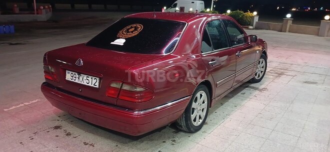 Mercedes E 220 1998, 111,111 km - 2.2 l - Sumqayıt