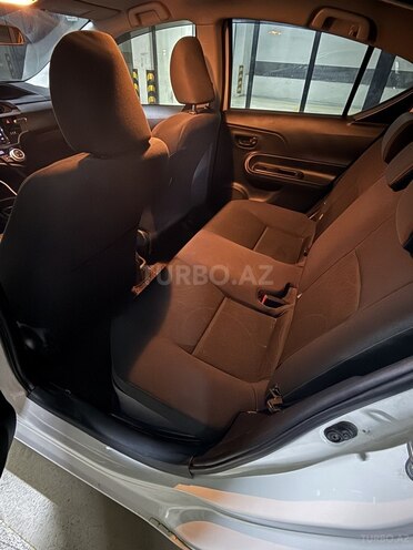 Toyota Aqua 2017, 141,000 km - 1.5 l - Bakı