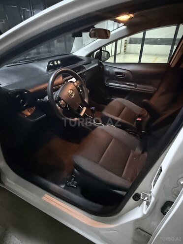 Toyota Aqua 2017, 141,000 km - 1.5 l - Bakı