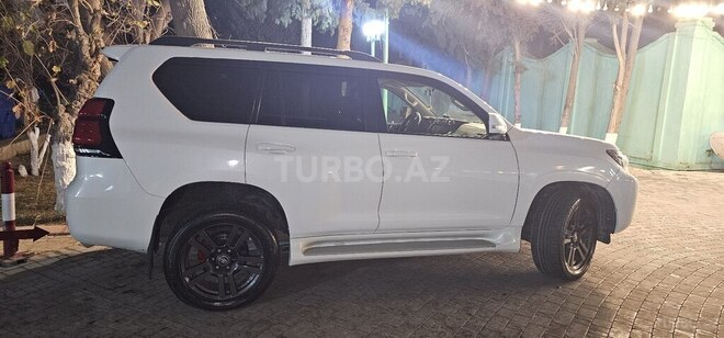Toyota Land Cruiser Prado 2012, 196,000 km - 3.0 л - Bakı