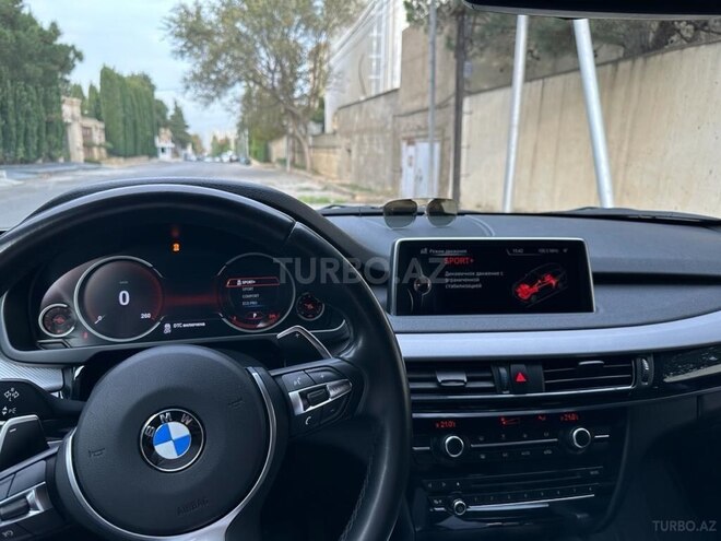 BMW X5-8