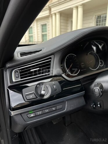 BMW 750 2015, 209,000 km - 4.4 l - Bakı