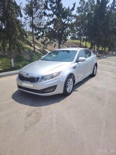 Kia Optima-4