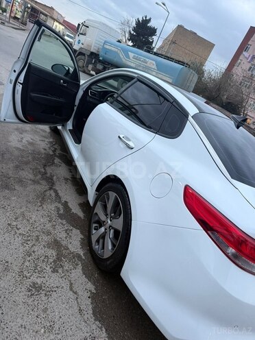 Kia Optima-6