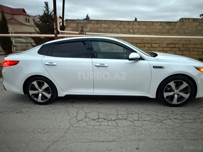 Kia Optima-2