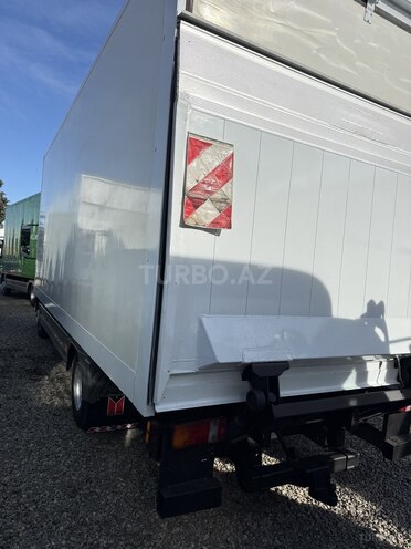 Mercedes Atego 818-5