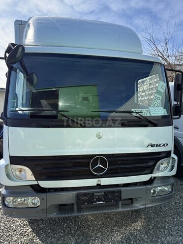 Mercedes Atego 818-1