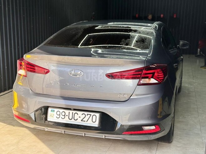 Hyundai Elantra 2019, 123,012 km - 1.6 l - Bakı