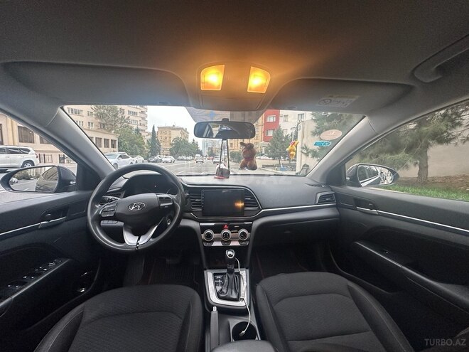 Hyundai Elantra 2019, 123,012 km - 1.6 l - Bakı