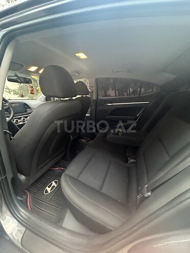 Hyundai Elantra 2019, 123,012 km - 1.6 l - Bakı