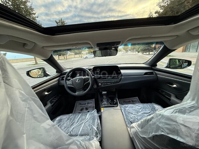 Lexus ES 300h 2024, 12,000 km - 2.5 l - Bakı