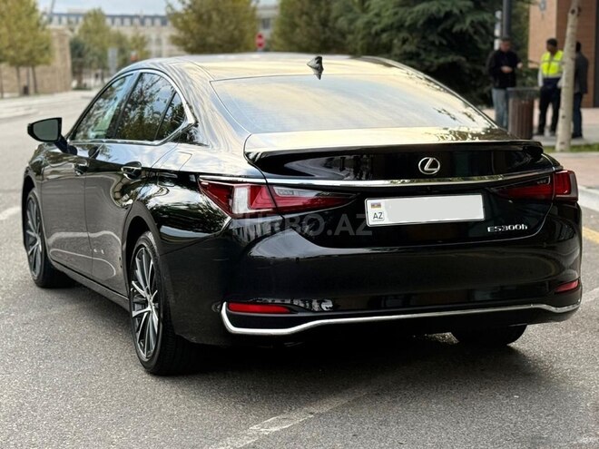 Lexus ES 300h 2024, 12,000 km - 2.5 l - Bakı