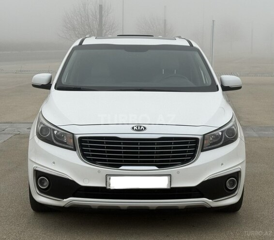 Kia Carnival 2015, 181,500 km - 2.2 l - Bakı