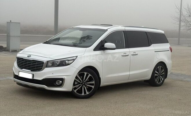 Kia Carnival 2015, 181,500 km - 2.2 l - Bakı