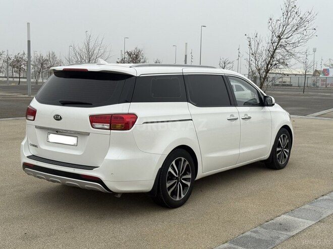 Kia Carnival 2015, 181,500 km - 2.2 l - Bakı