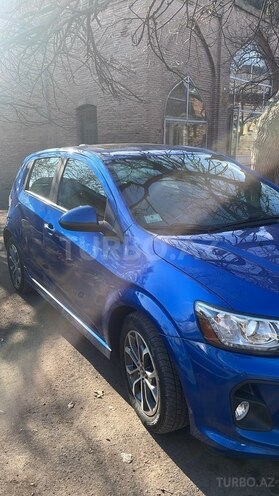 Chevrolet Sonic-4