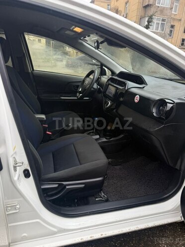 Toyota Aqua 2019, 210,000 km - 1.5 л - Bakı