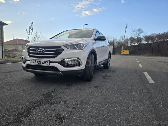 Hyundai Santa Fe 2016, 200,000 km - 2.0 l - Zaqatala