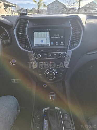 Hyundai Santa Fe 2016, 200,000 km - 2.0 l - Zaqatala
